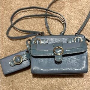Elegant Blue Leather Crossbody Bag
